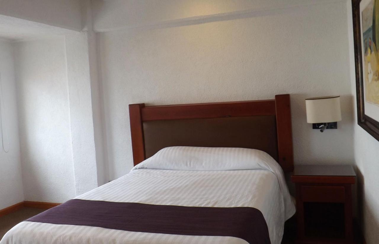 Hotel Campestre Inn 莱昂 外观 照片
