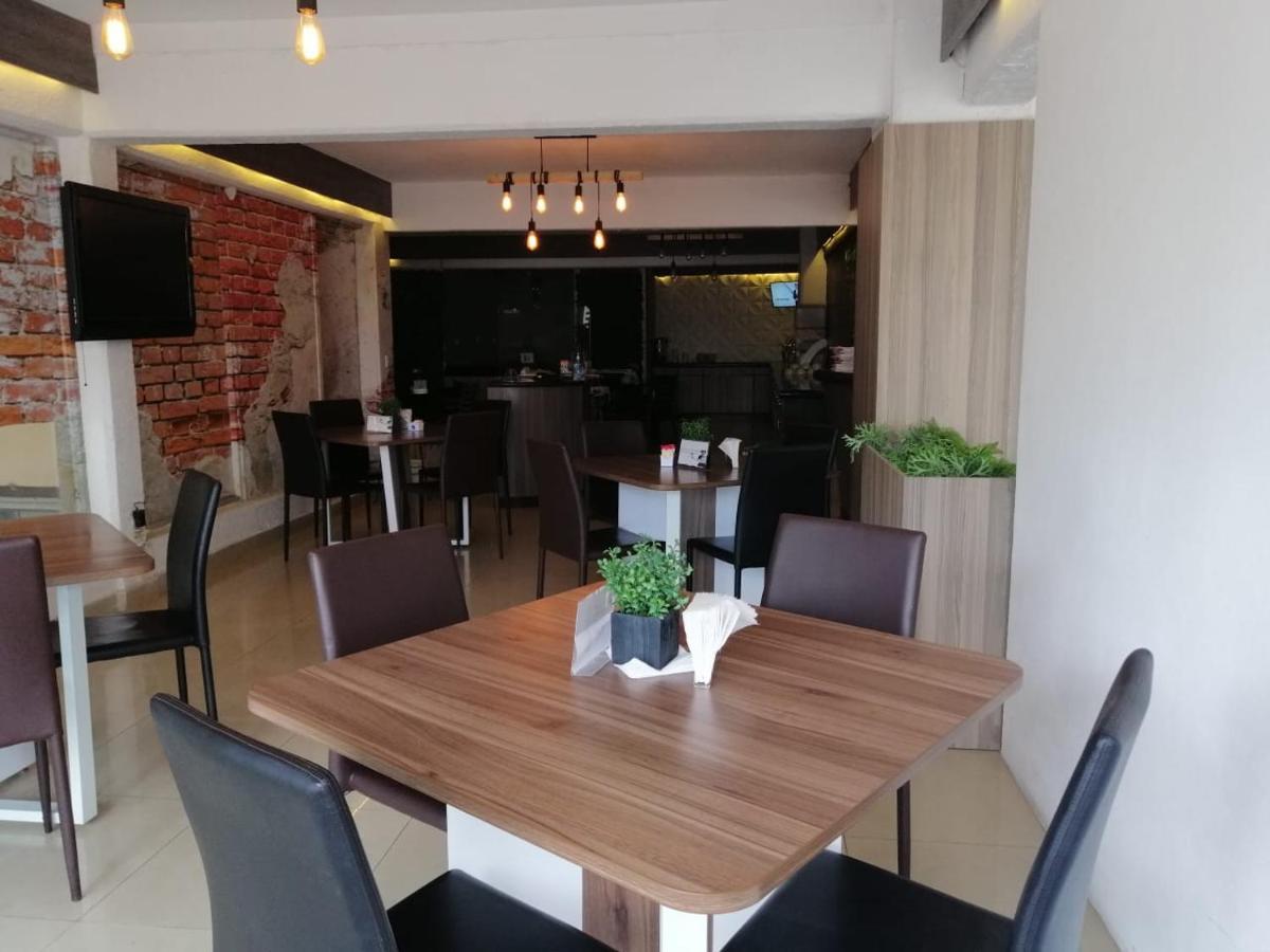 Hotel Campestre Inn 莱昂 外观 照片